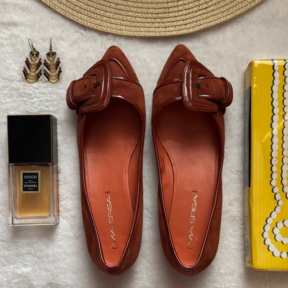 Via Spiga Brown Leather Flats with Buckle Detail Size 6.5 - Picture 1 of 7